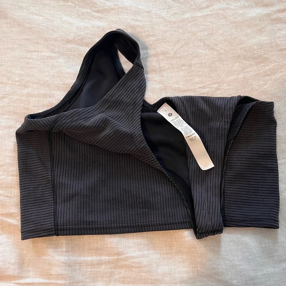 Lululemon Athletica Black Ribbed Sports Bra - Picture 2 of 3